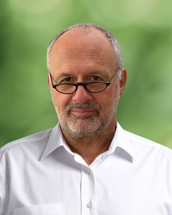 J.-Michael Bauschat Extra Aviation Solutions GmbH